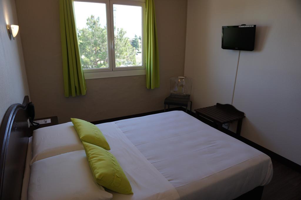 Le Neoulous Hotel Le Boulou Eksteriør billede