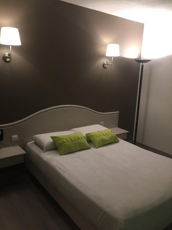 Le Neoulous Hotel Le Boulou Eksteriør billede
