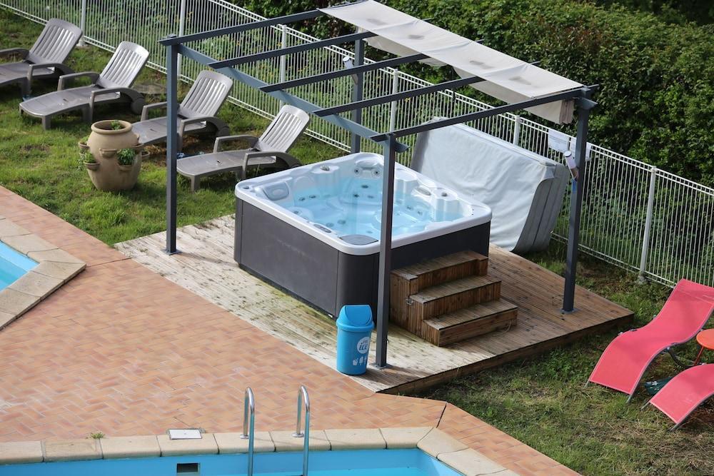 Le Neoulous Hotel Le Boulou Eksteriør billede